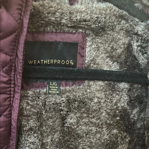 Weatherproof Quilted Vest - Picture 3 of 3